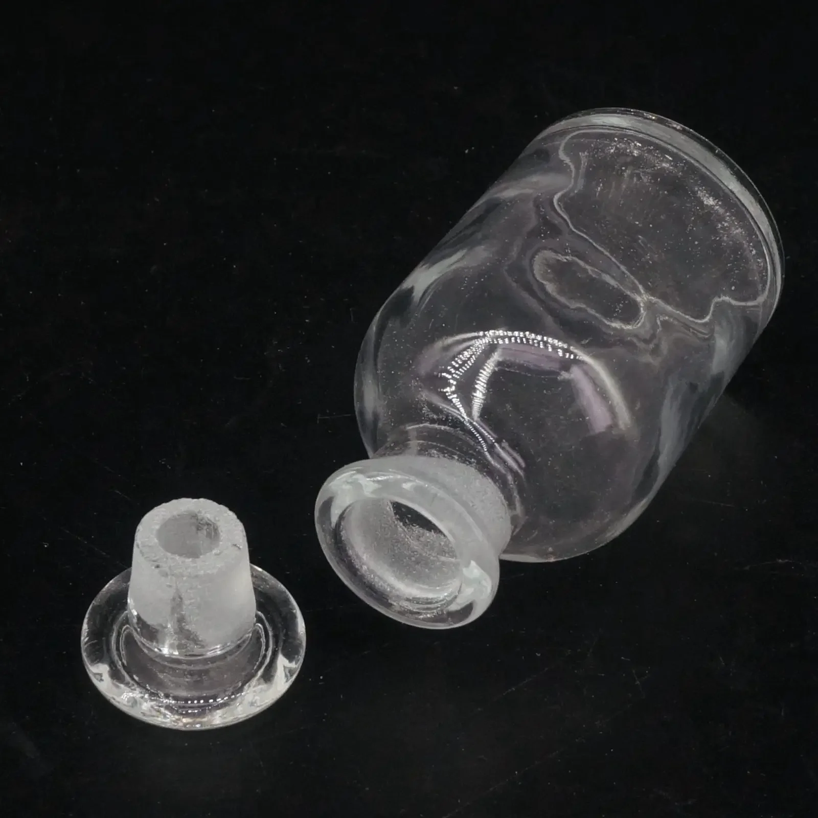 30ml/60ml/125ml/250ml/500ml/1000ml/2500ml Clear Glass Narrow Mouth Bottle With Stooper Lab Chemistry Glassware Teaching