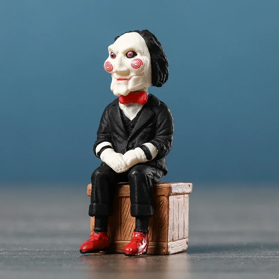 期間限定SALE‼️ レア物・廃盤フィギュア＂BILLY DOLL＂ 2022 NECA Head Knocker Saw Billy the Puppet on Tricycle Hand