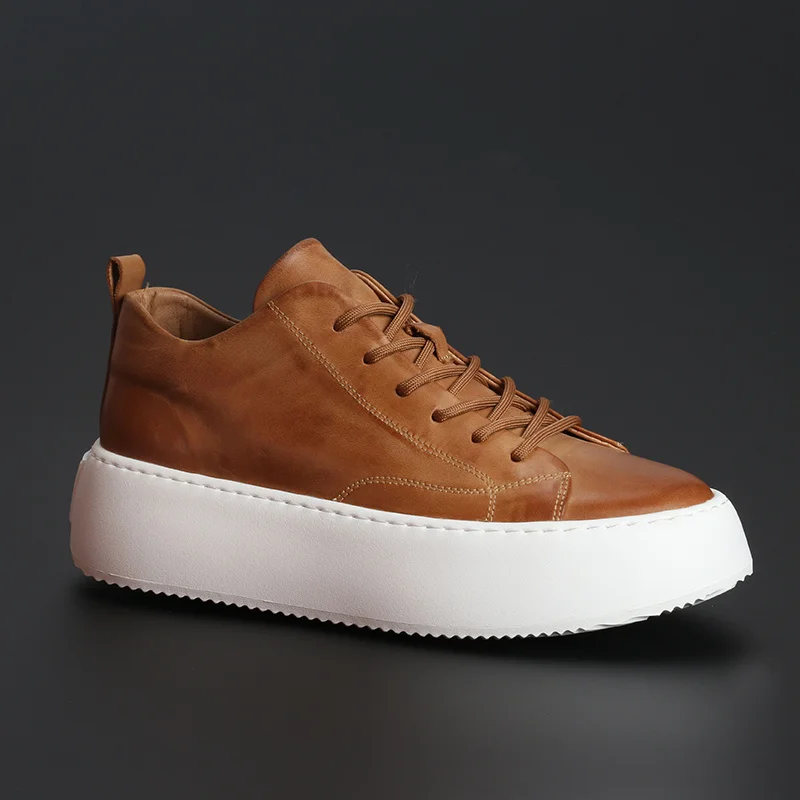 

New men's fashionable shoes, fashionable casual leather shoes, breathable and versatile work clothes, thick soled shoes