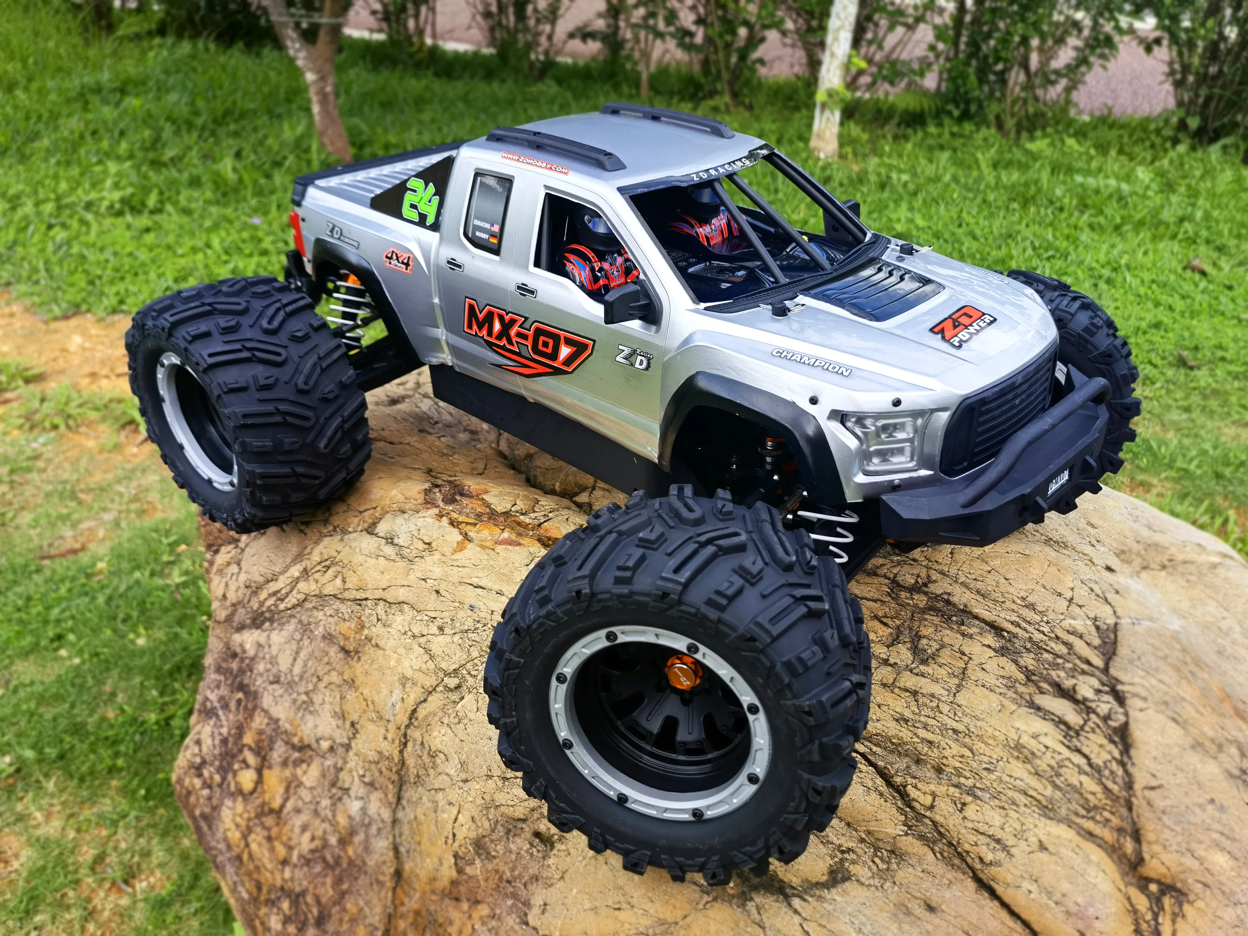 ZD 레이싱 MX07 MX-07 1/7 4WD 8S 브러시리스 몬스터 트럭 버기 오프로드 RC 전기 80km/h 고속 레이싱 원격 제어 자동차