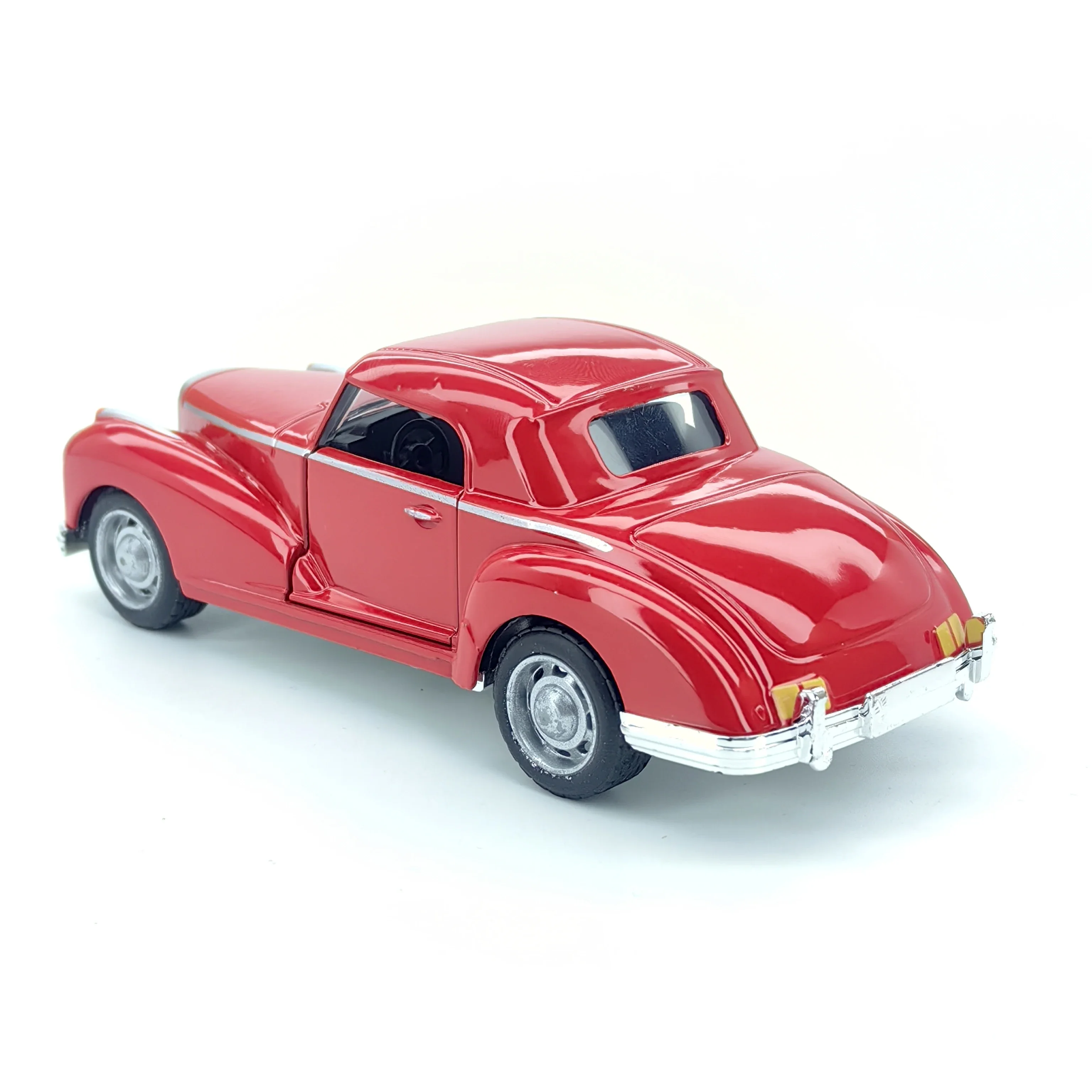 Realistic Alloy Racing Car Toy for Kids - Pullback Action Simulation Vehicle