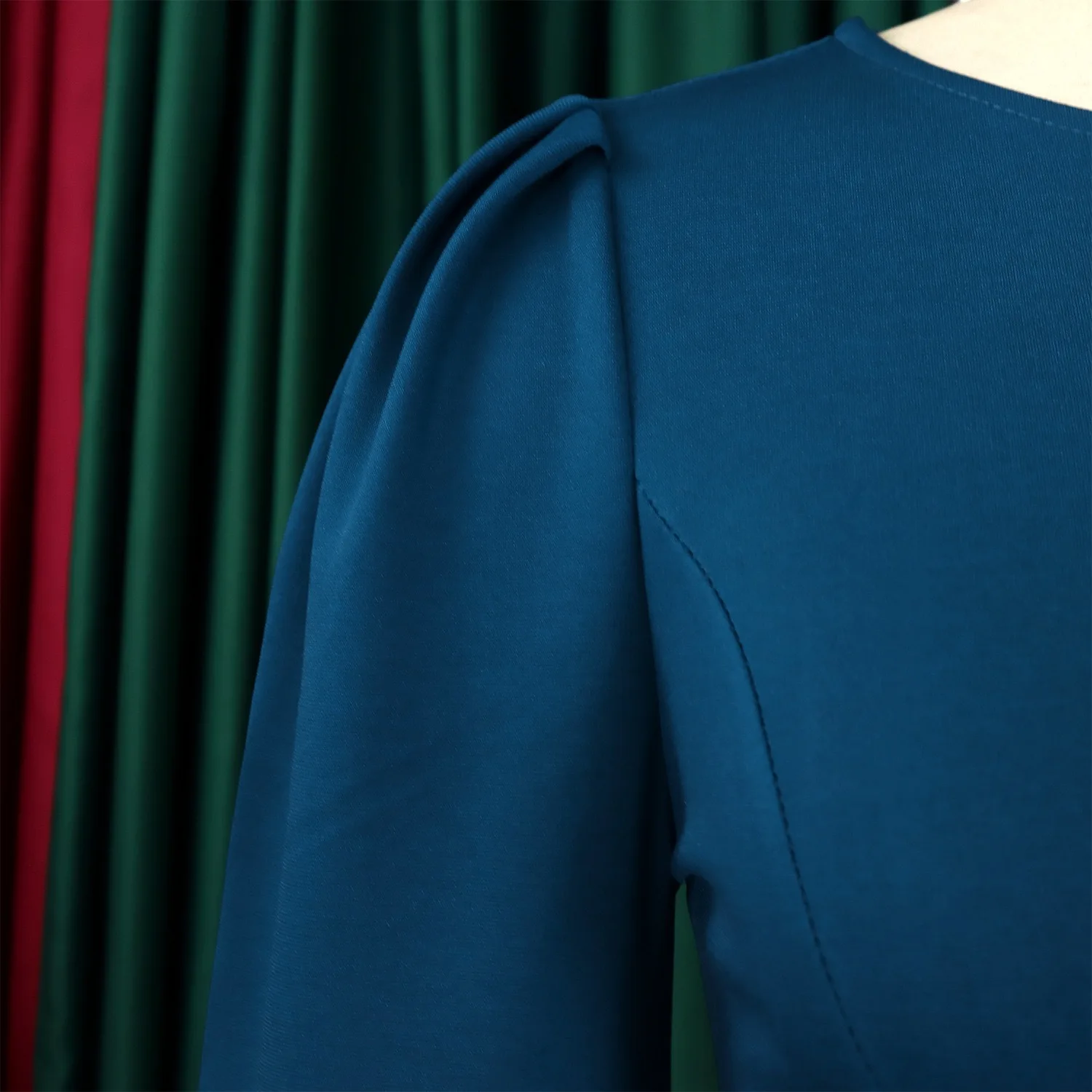 Elegante, figurbetonte Kleider für Damen, O-Ausschnitt, volle Ärmel, solide Hülle, Paket, Hüften, mittlere Wade, formelles Business-Arbeits- und Bürokleid 2025 – Detail 23