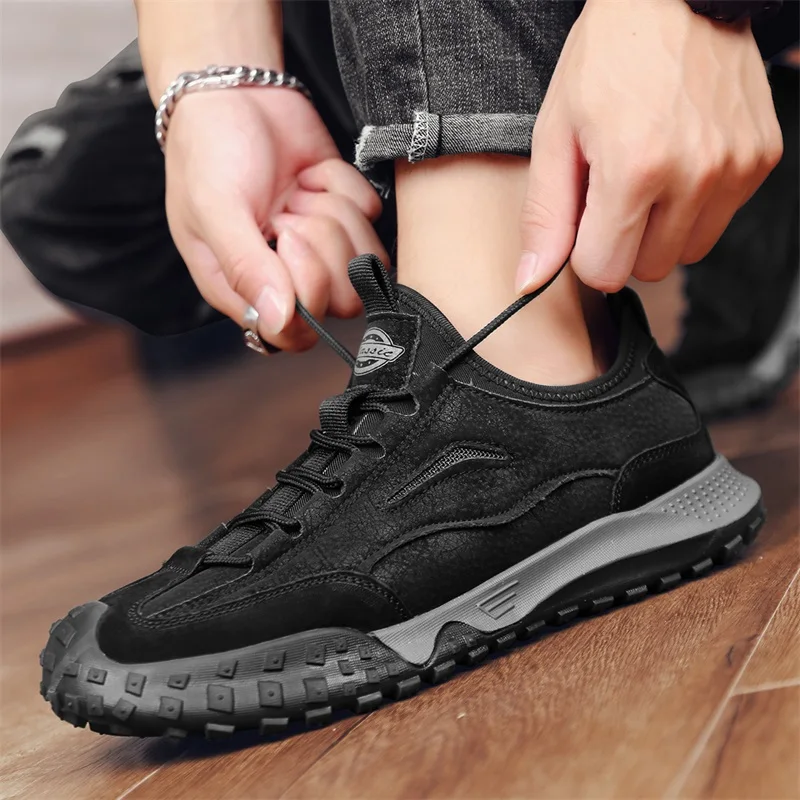 Рисунок 5 - Мужские кроссовки