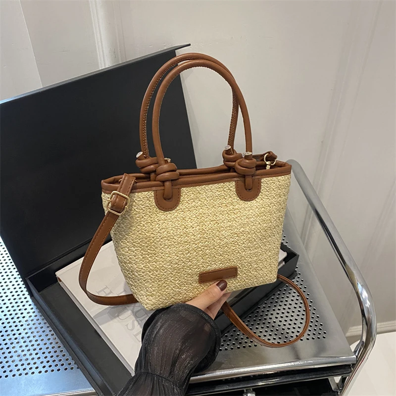 New Straw Woven Crossbody Bags For Women Summer Rattan Vacation Bucket Shoulder Bags Summer Seaside Beach Handbags