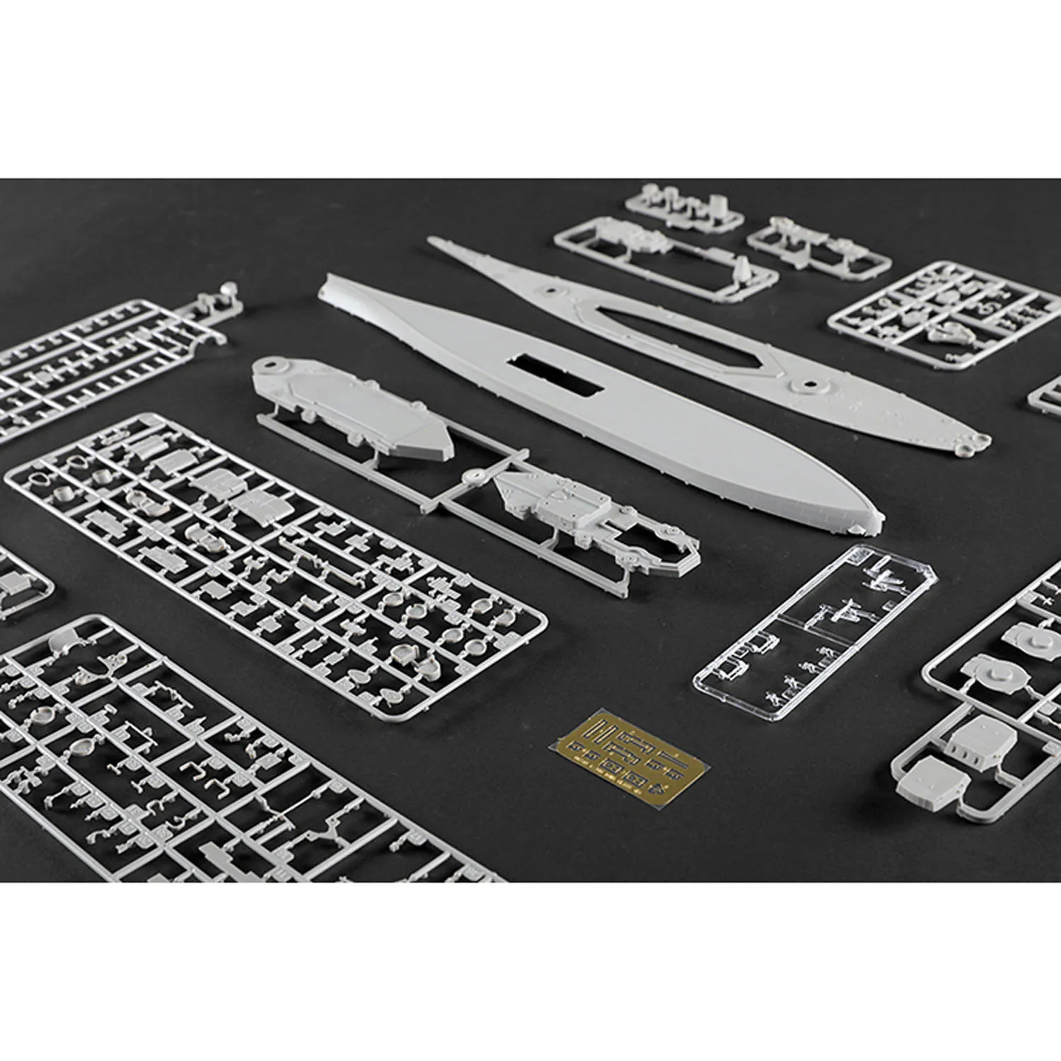 플라스틱 트럼펫 06749 USS 아이오와 BB-61 전함 군함 정적 디스플레이 모델 빌딩 키트, 취미 장난감, TH24121, 1/700 체중계