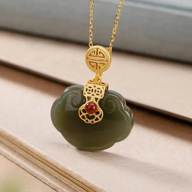 Natural Dongling Stone Hetian Jade Live Premium Chain Watch