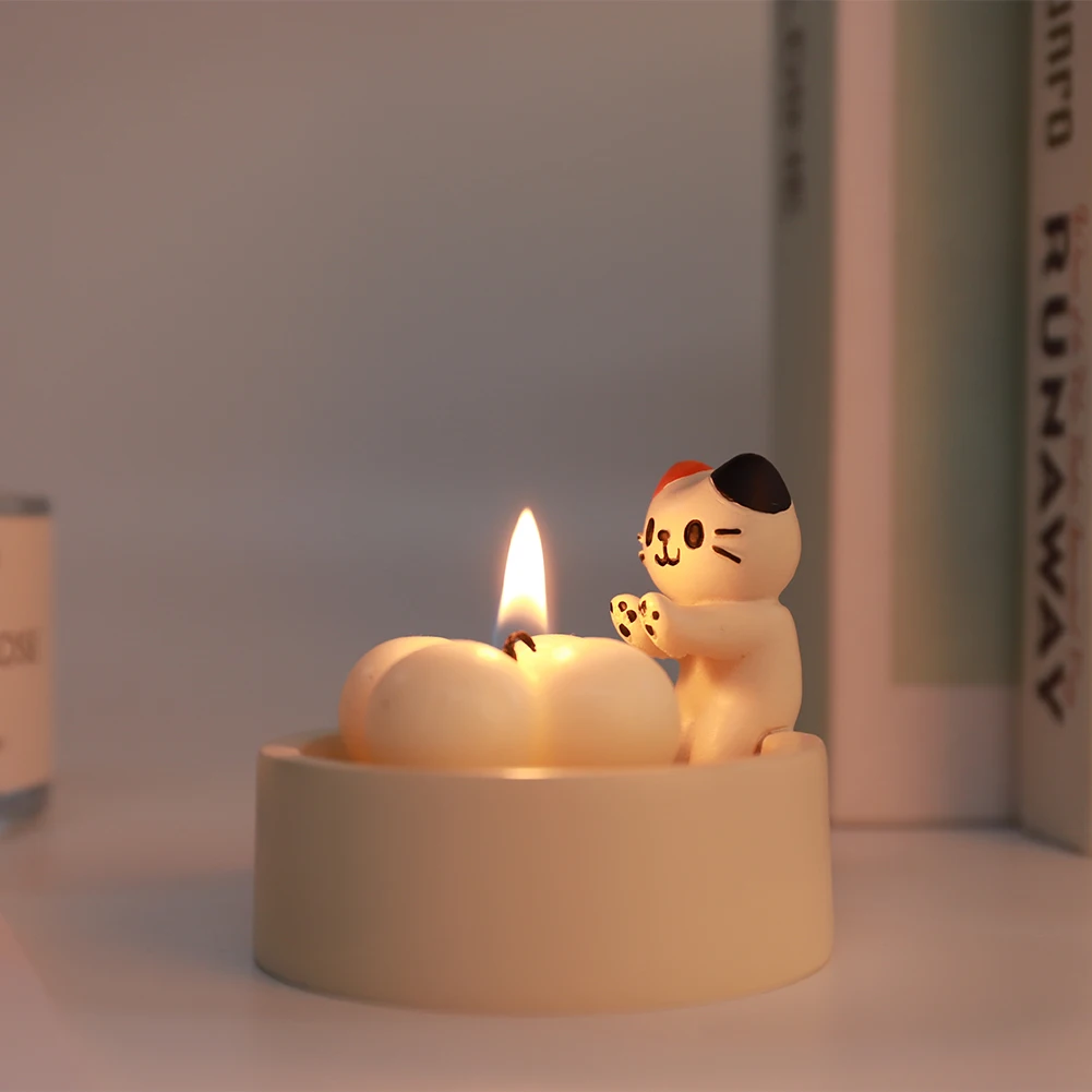 Cartoon Kitten Candle Holder Resin Tabletop Cartoon Cat Decor Creative Kitten Warming Paws Candlestick Gift For Cat Lover