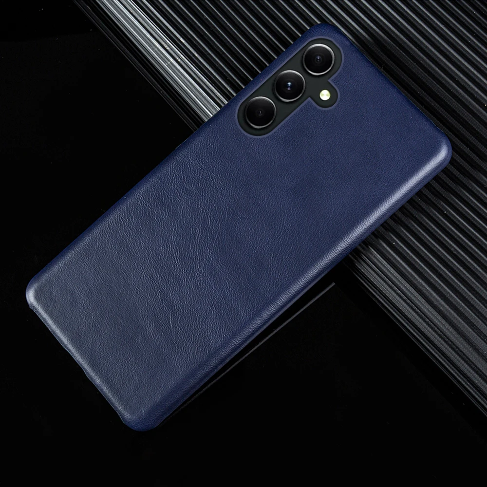Handcrafted Genuine Leather Vintage Pattern Phone Case