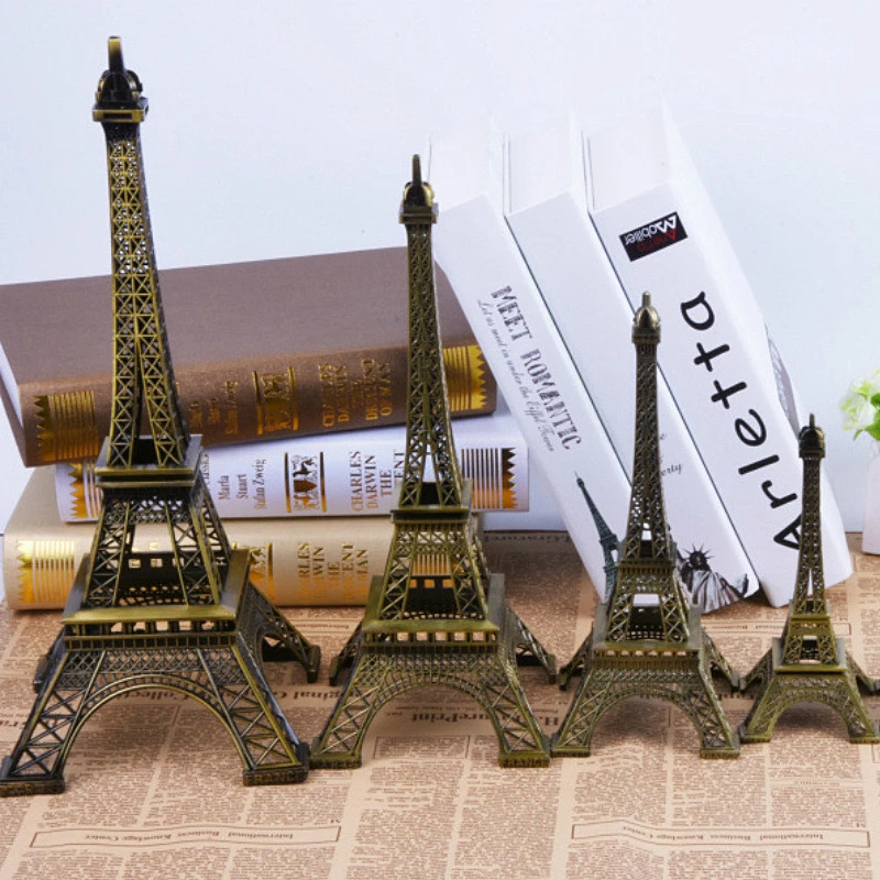2023 New Paris Eiffel Tower Statue European Crafts Retro Model