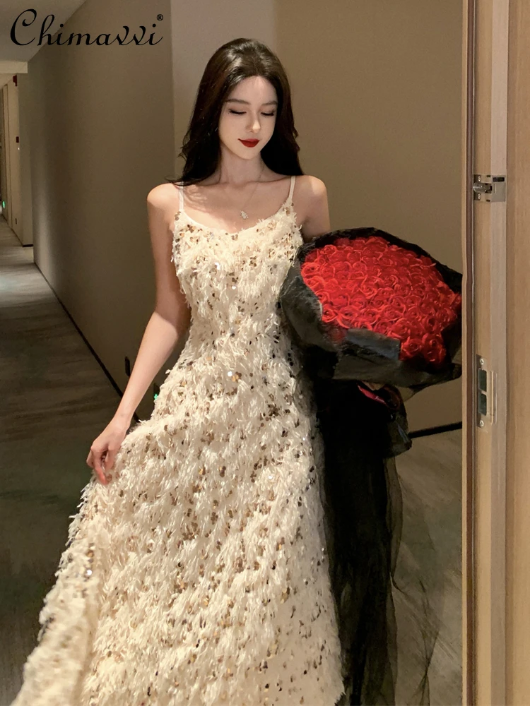 

Fashion Heavy Industry Feather Embroidered Sequins Dress 2023 Summer Apricot Color High Waist V-neck Sleeveless Women's Dress