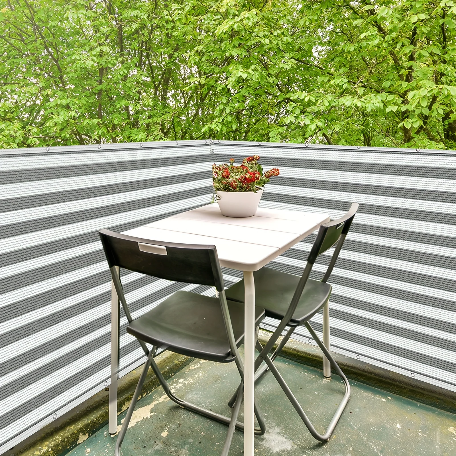 The Outdoor All-Round Protective Sun-Shading Net Adopts a Scientific Weaving Process It Can Not Only Effectively Block Sunlight.
