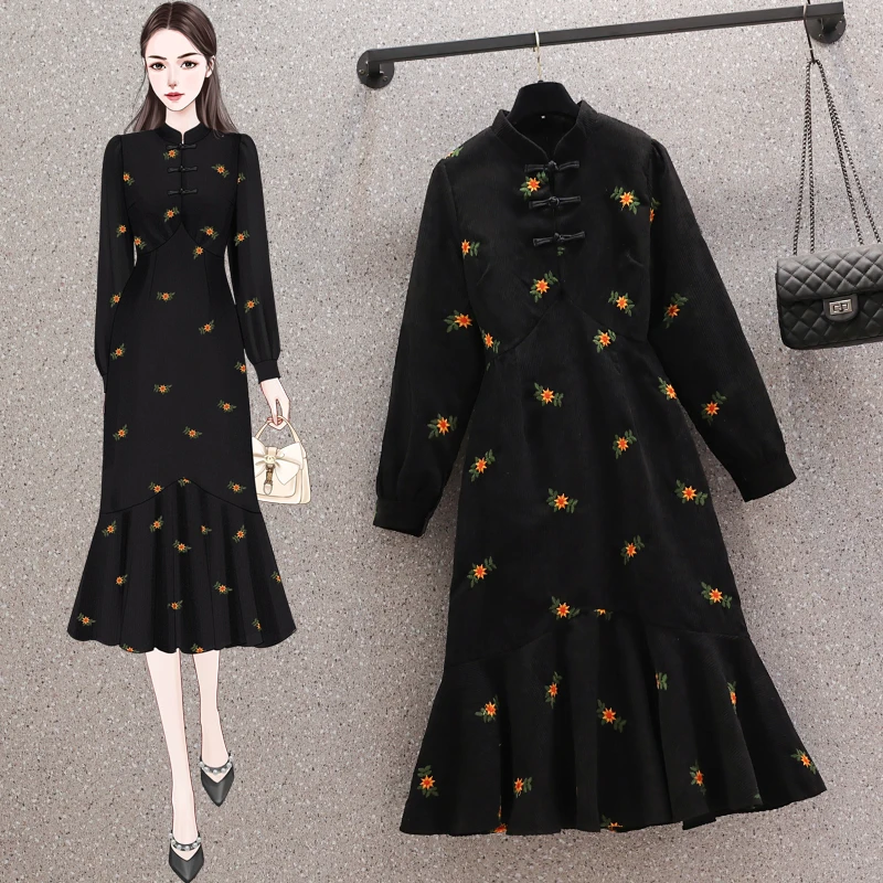 

Autumn Women Vintage Mermaid Corduroy Dress Long Sleeve Casual Female Elegant Large Size Slim A Line Balck Embroidery Party Robe