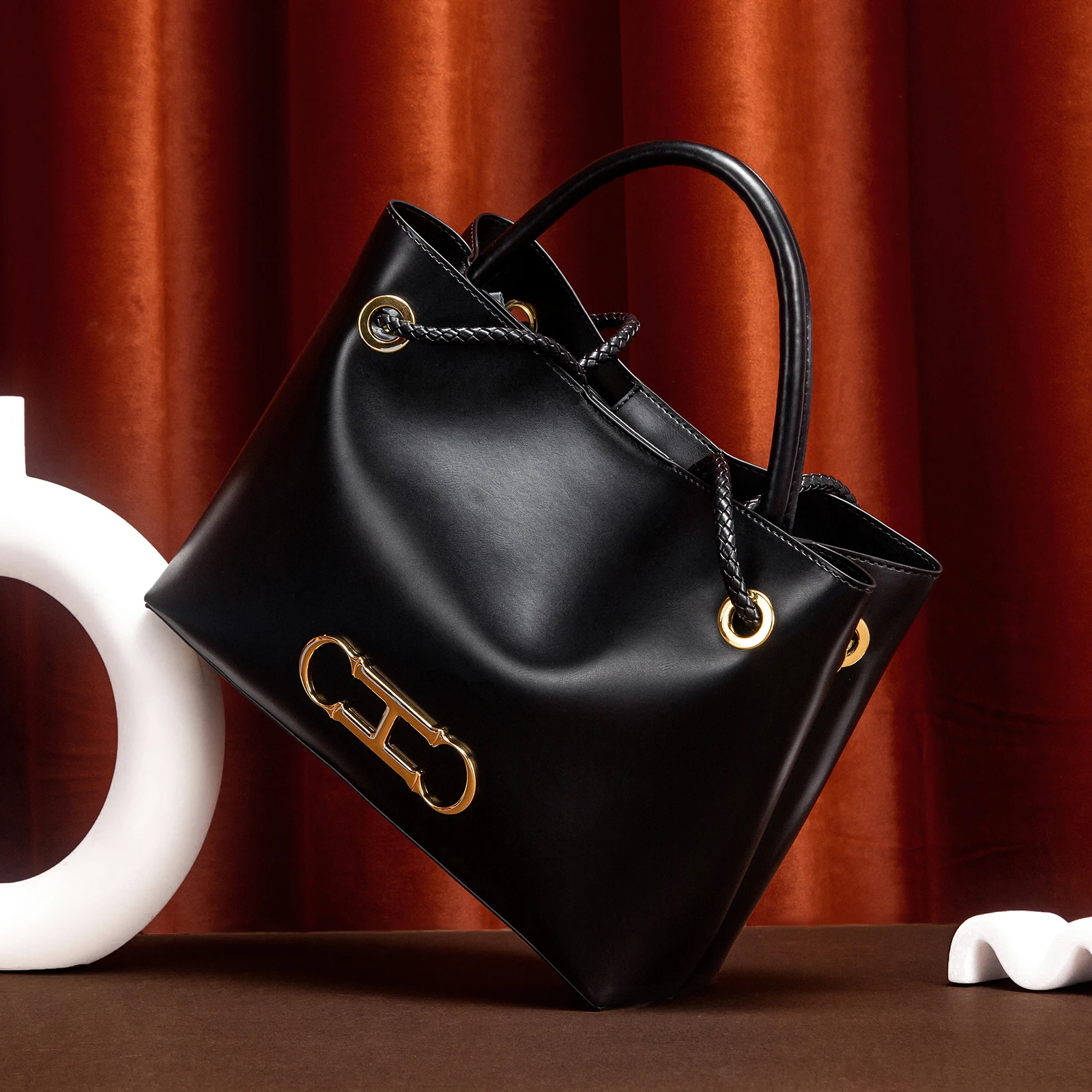 حقيبة يد نسائية لموسم خريف 2025، تصميم جديد باللون...