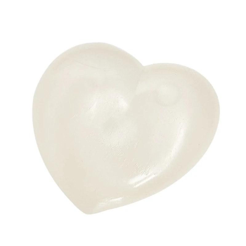 Рисунок 5 - Ручное сжатие в форме сердца