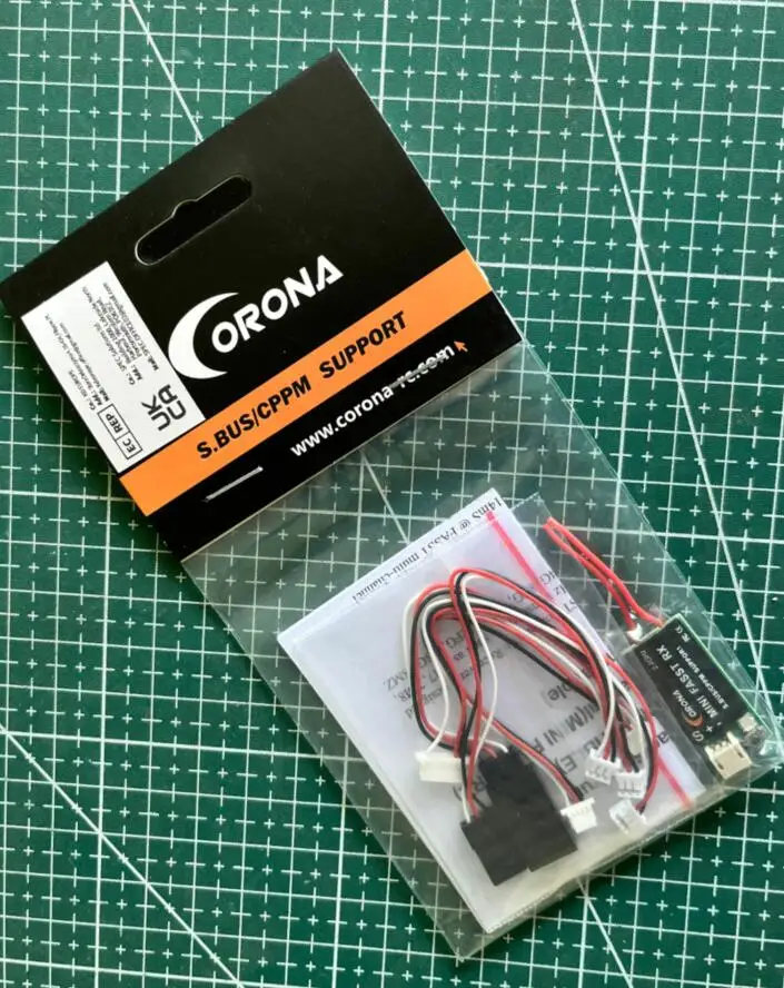 コロナ2.4ghz R820FA F4FA R6FA F8FA R14FA sbus受信機互換双葉