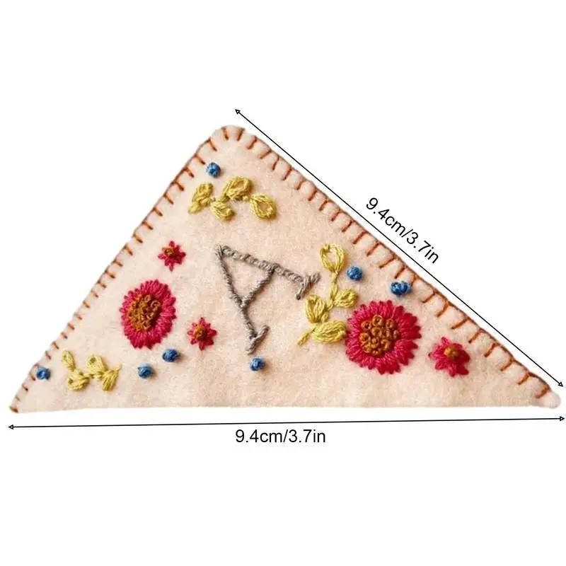 🔖 26 Letters Elegant Personalized Hand Embroidered Corner