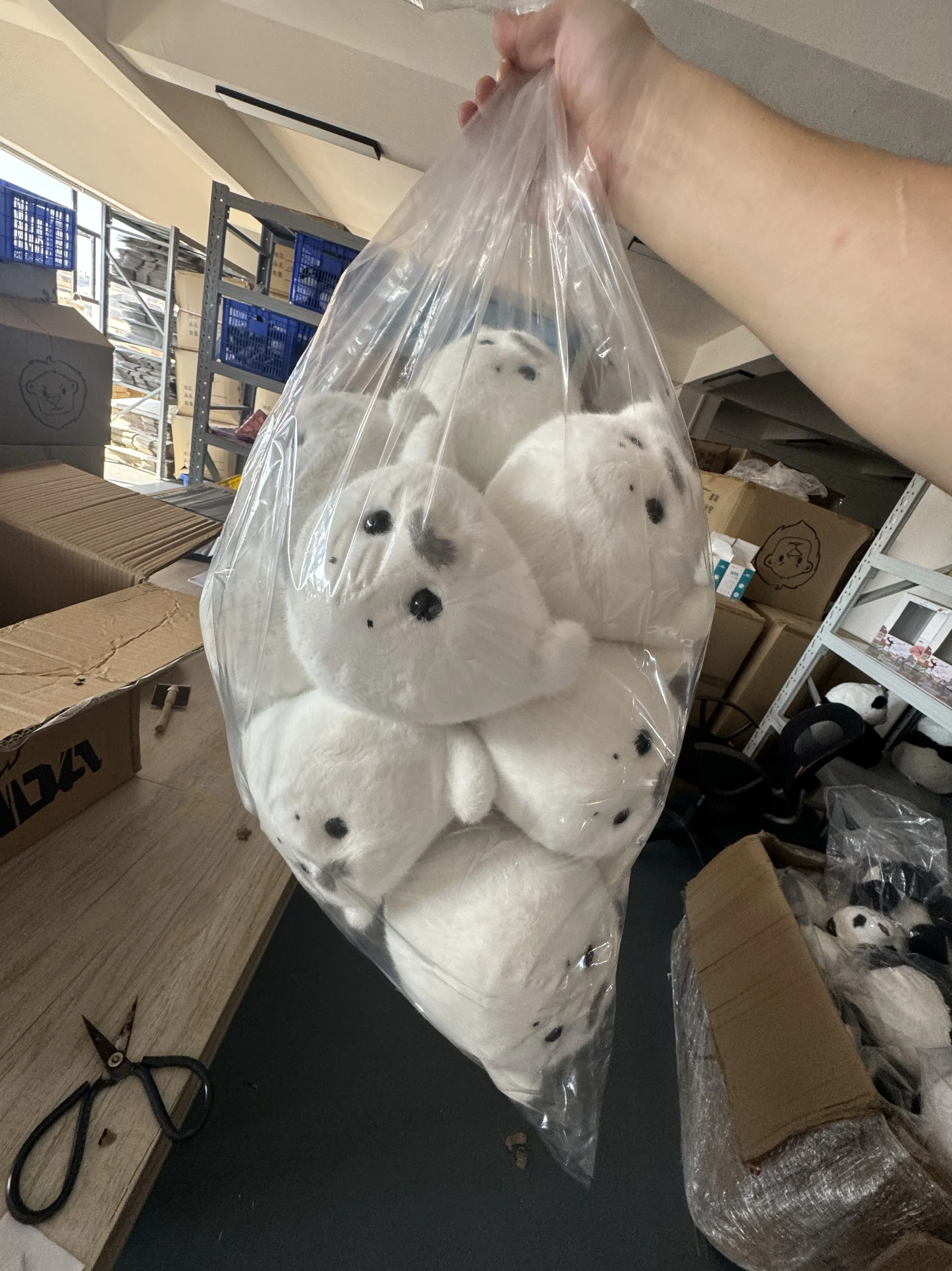 Original Handmade Seal Doll Ocean Animals 25cm Cute Park Zoo Toy Soft Stuffed Dolphin Doll PP Cotton Filled Collectible Bear