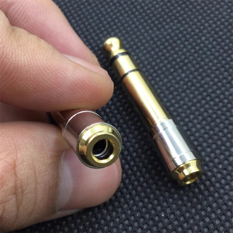 Premium Gold-Plated Audio Adapter - Male to Female Headphone & Microphone Converter Plug