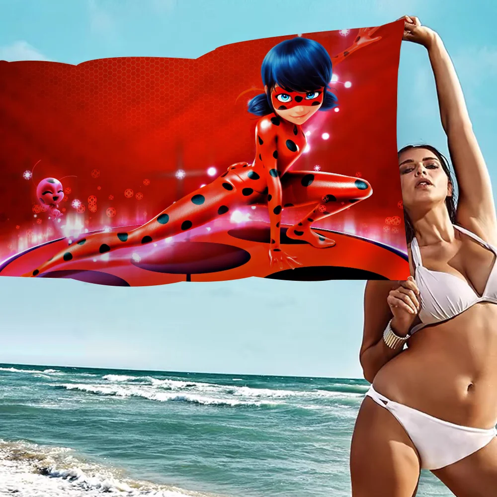 L-Ladybugs Beach Towels Shower Towel Sauna Travel Spa Microfiber Quick Dry Gym Accessories Cute Room Decor 2
