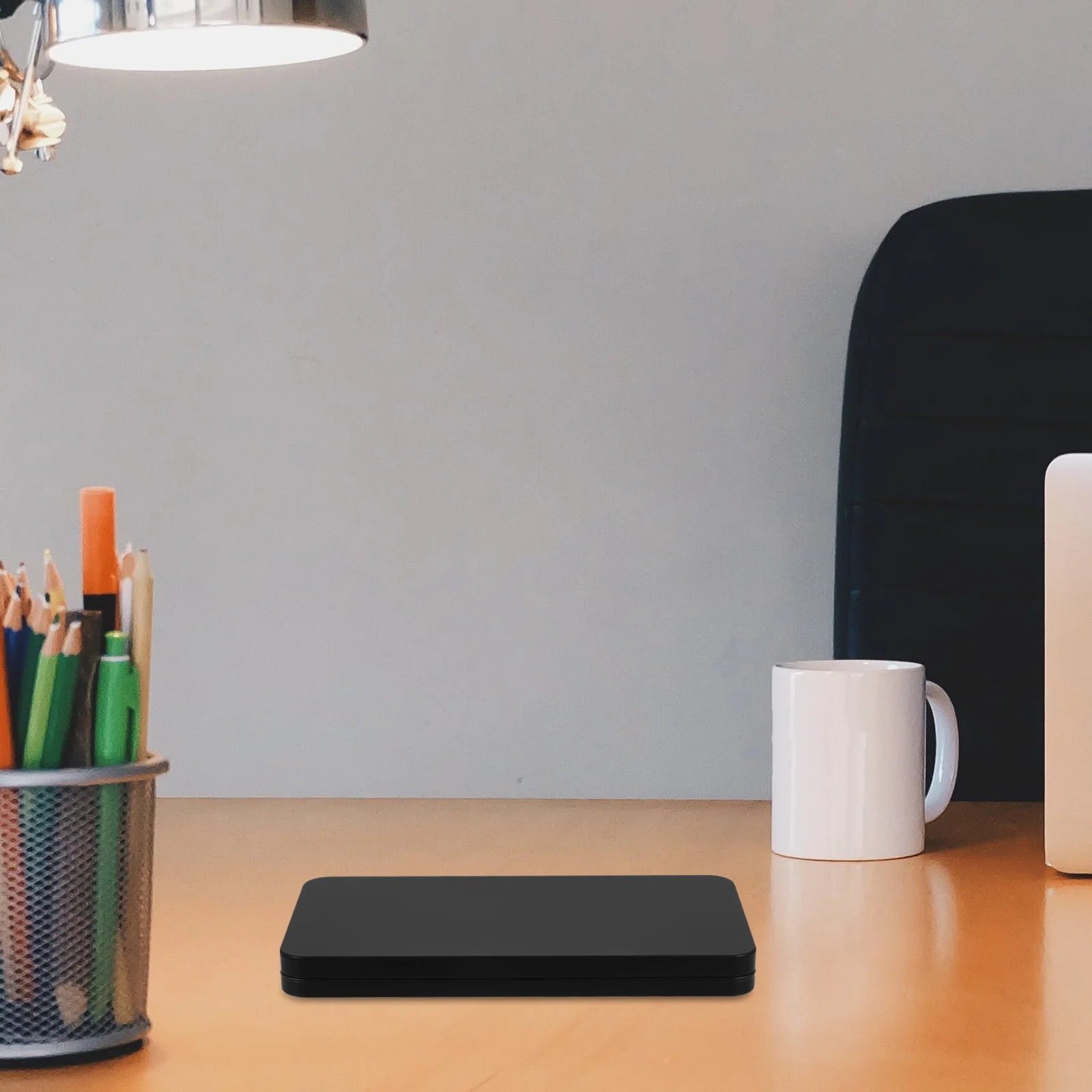 Рисунок 6 - металлические контейнеры для бальзама