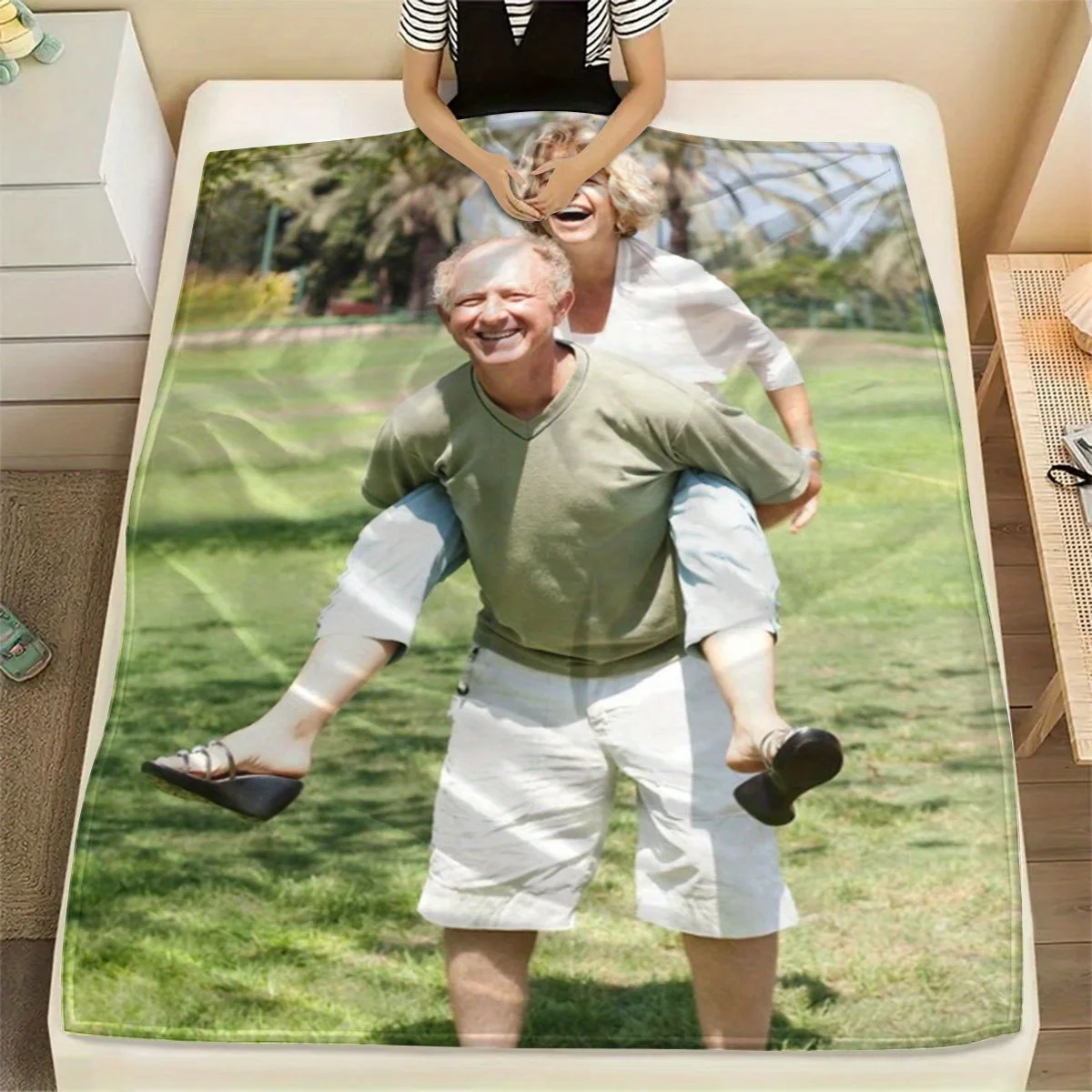 Customized Personalized Outdoor Blanket with Personal Photo Memories Flannel Blanket Suitable for Sofa Bed Office Car and Outdoor Travel Perfect for All Seasons Halloween Thanksgiving Birthdays Weddings Couples Valentine's Day Graduation Parties Holidays Ideal as Gift Men Women