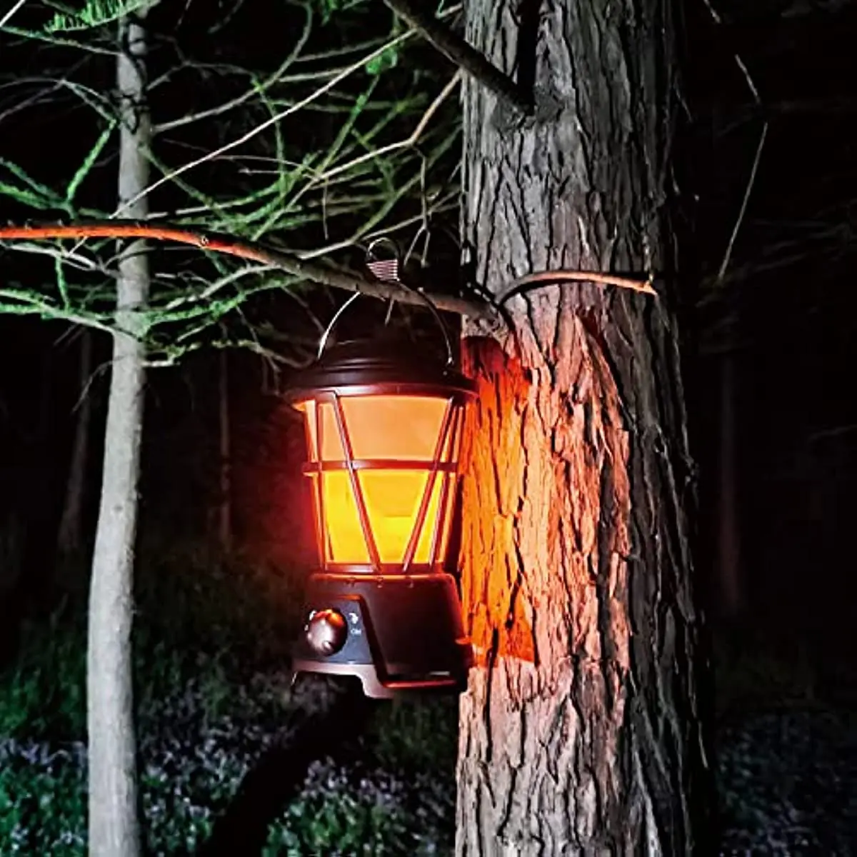 LED camping lamp battery powered camping lamp flame effect portable