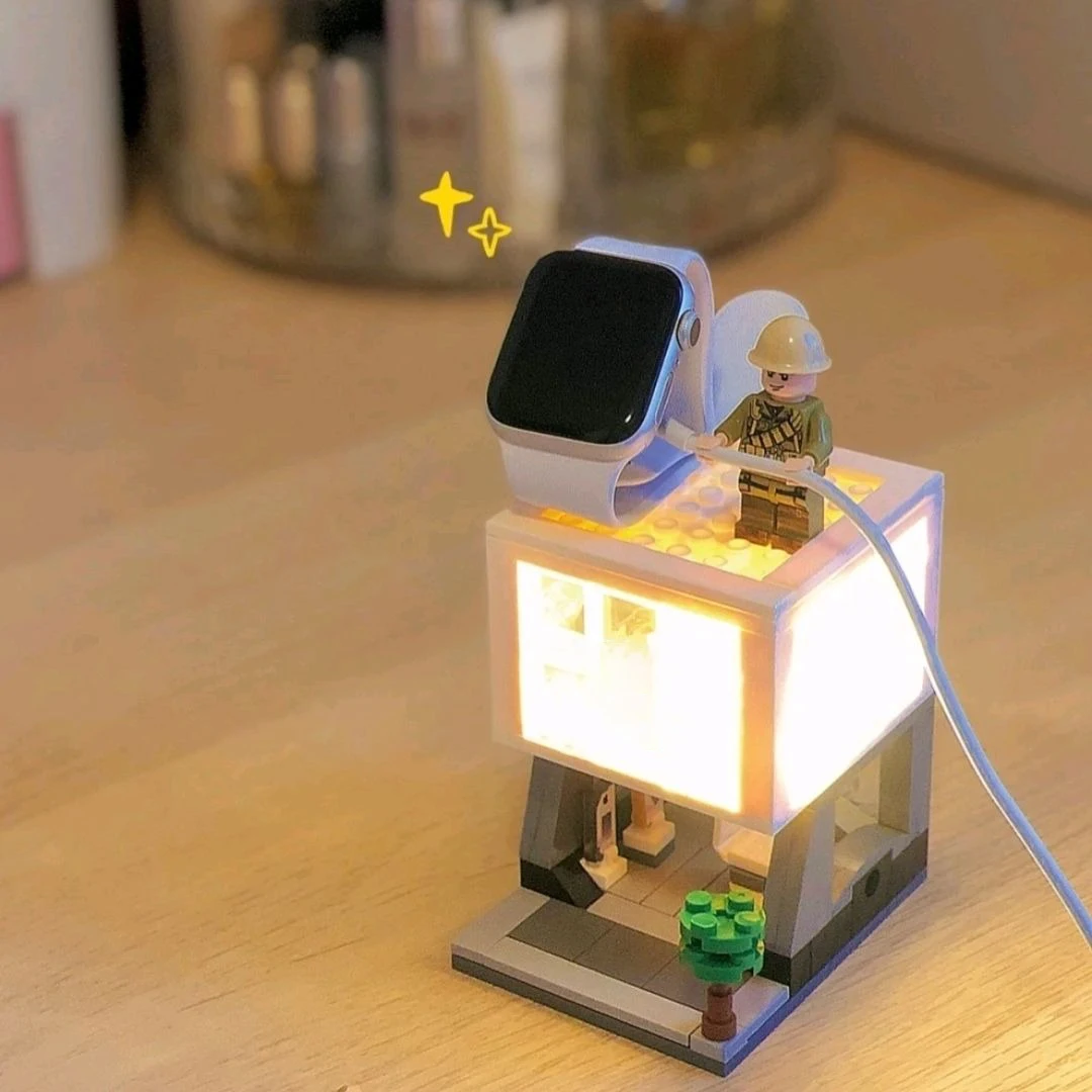 Building Block Charging Station Watch Stand Holder Display Apple Support Watch-Charging Bracket Robot Iwatch Accessories Gift