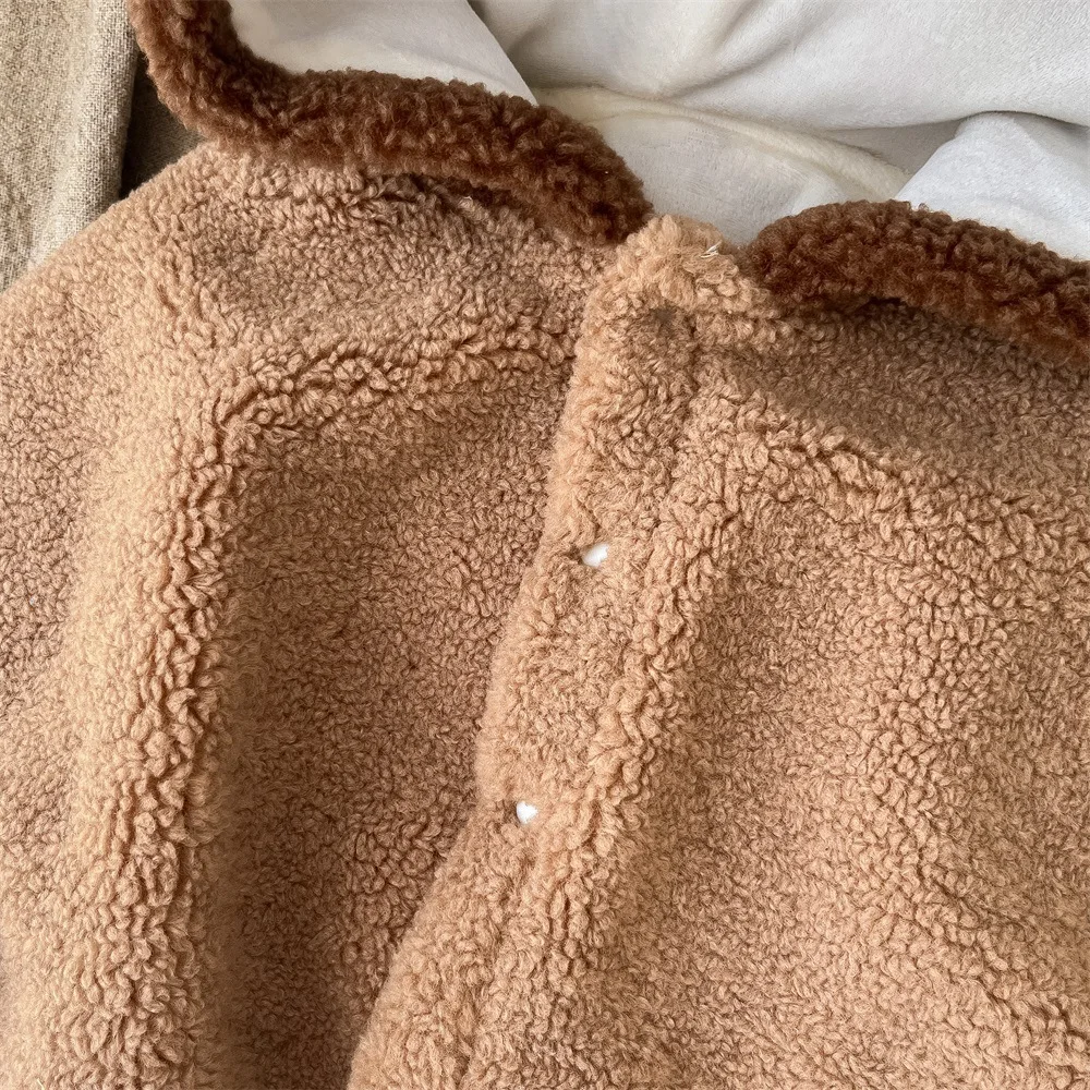 Infant and Toddler Cloak Autumn and Winter Outing Thick Fleece Coat Baby Boys Girls Cute Cartoon Animal Shawl