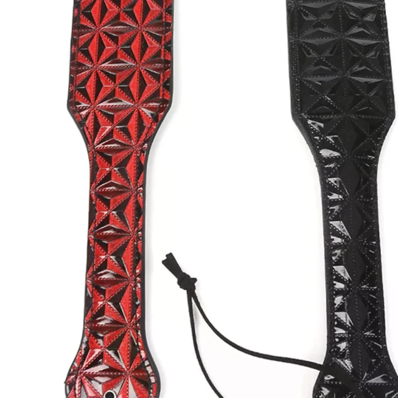 Diamond Pattern Flog Spank Paddle Horse Whip Beat Submissive for Horse Training Crop Leather Spanking Paddle