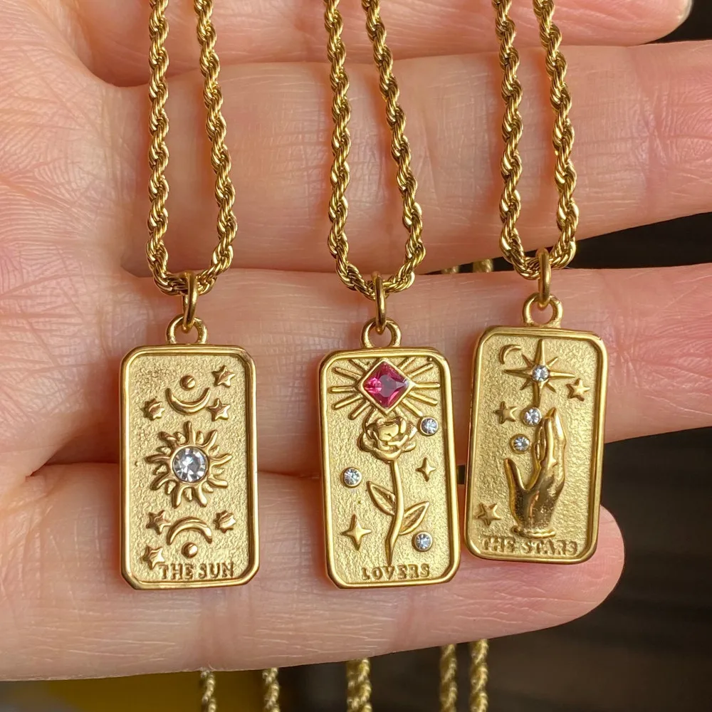 Neck On The Line - Collana In Acciaio Inossidabile Placcato Oro Con Ciondolo Di Cuore Su Due Toni