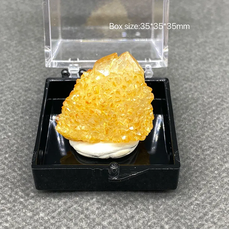 100%  Natural citrine Mineral Specimens Stones and Crystals Healing Crystal from China Box size:35*35*35mm