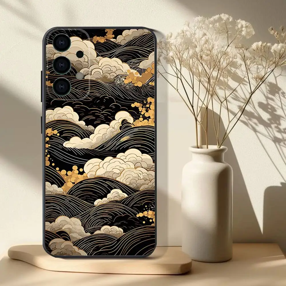 Elegant Ukiyo-e Ocean Waves Art Phone Case - Soft, Skin-Friendly TPU Design