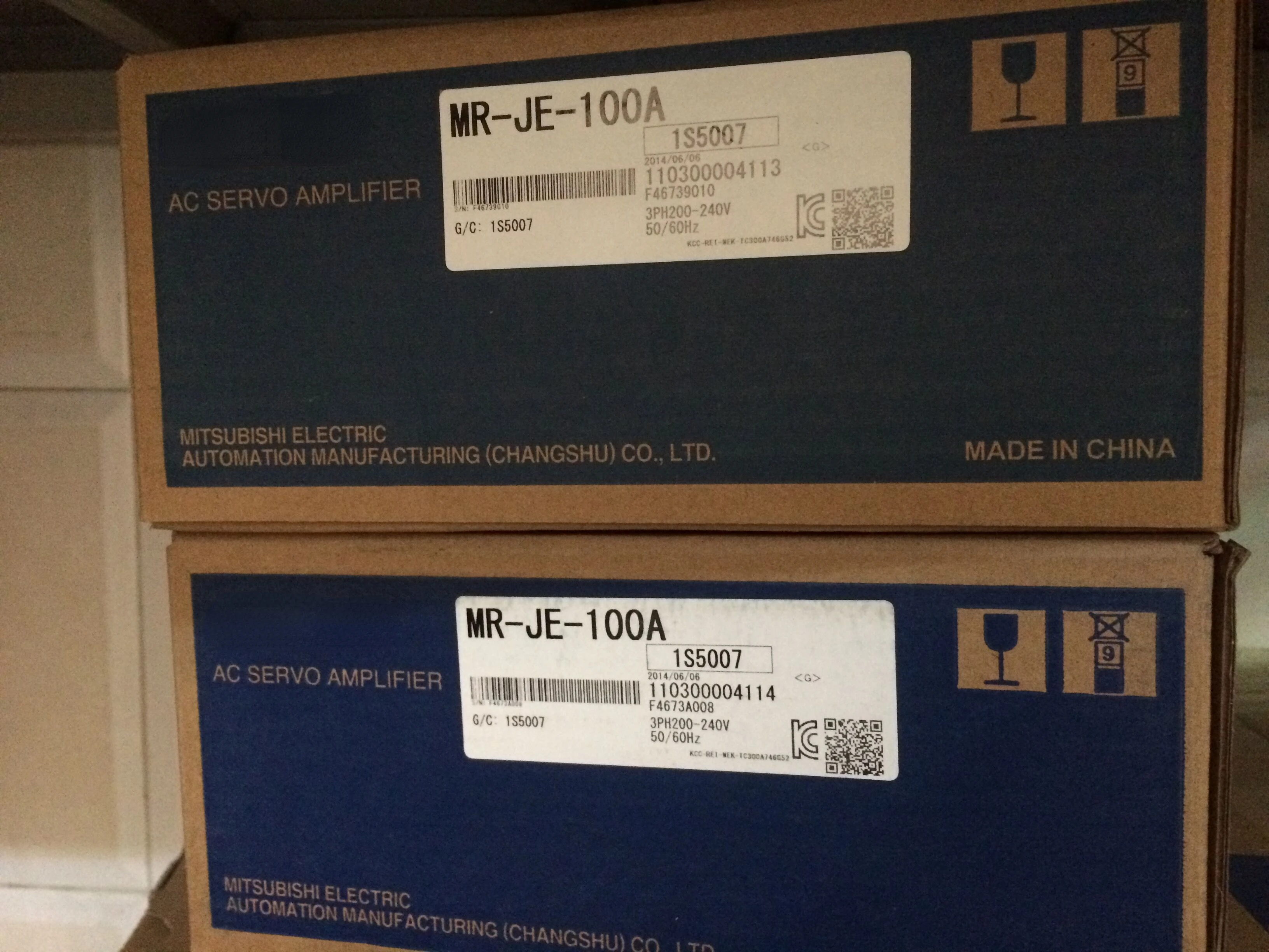

Brand New Drive MR-JE-100A, Authentic