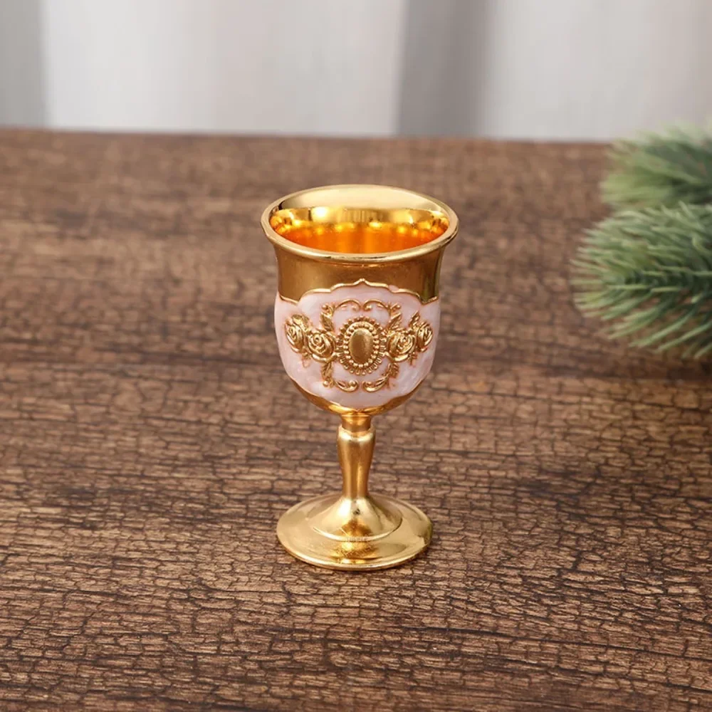 Gold Vintage Wine Goblet - European-Style Drinkware