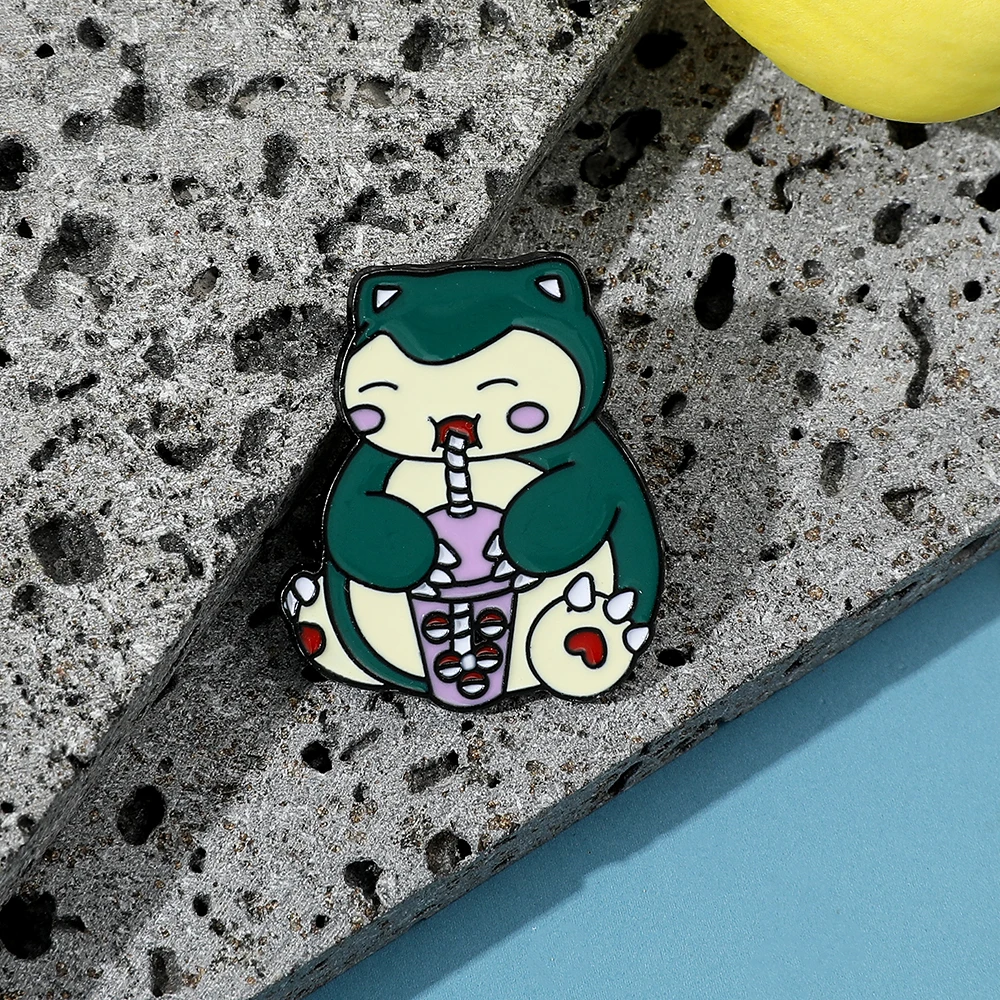 Gengar Cartoon Enamel Lapel Pin – Anime-Inspired Accessory
