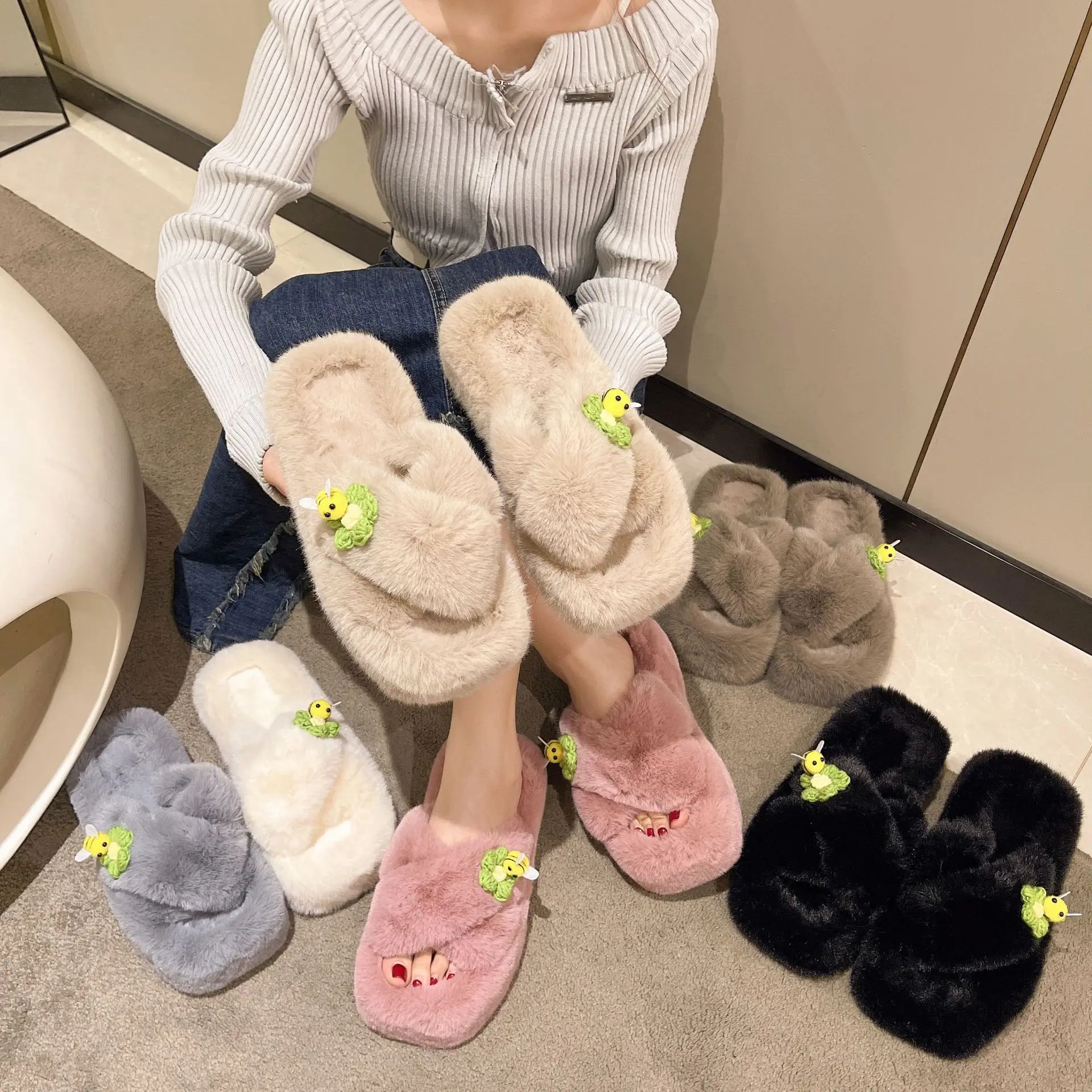 2023 New summer andAutumn fashion cross fluffy slippers women's indoor and outdoor one word flat cotton slippers ATD205