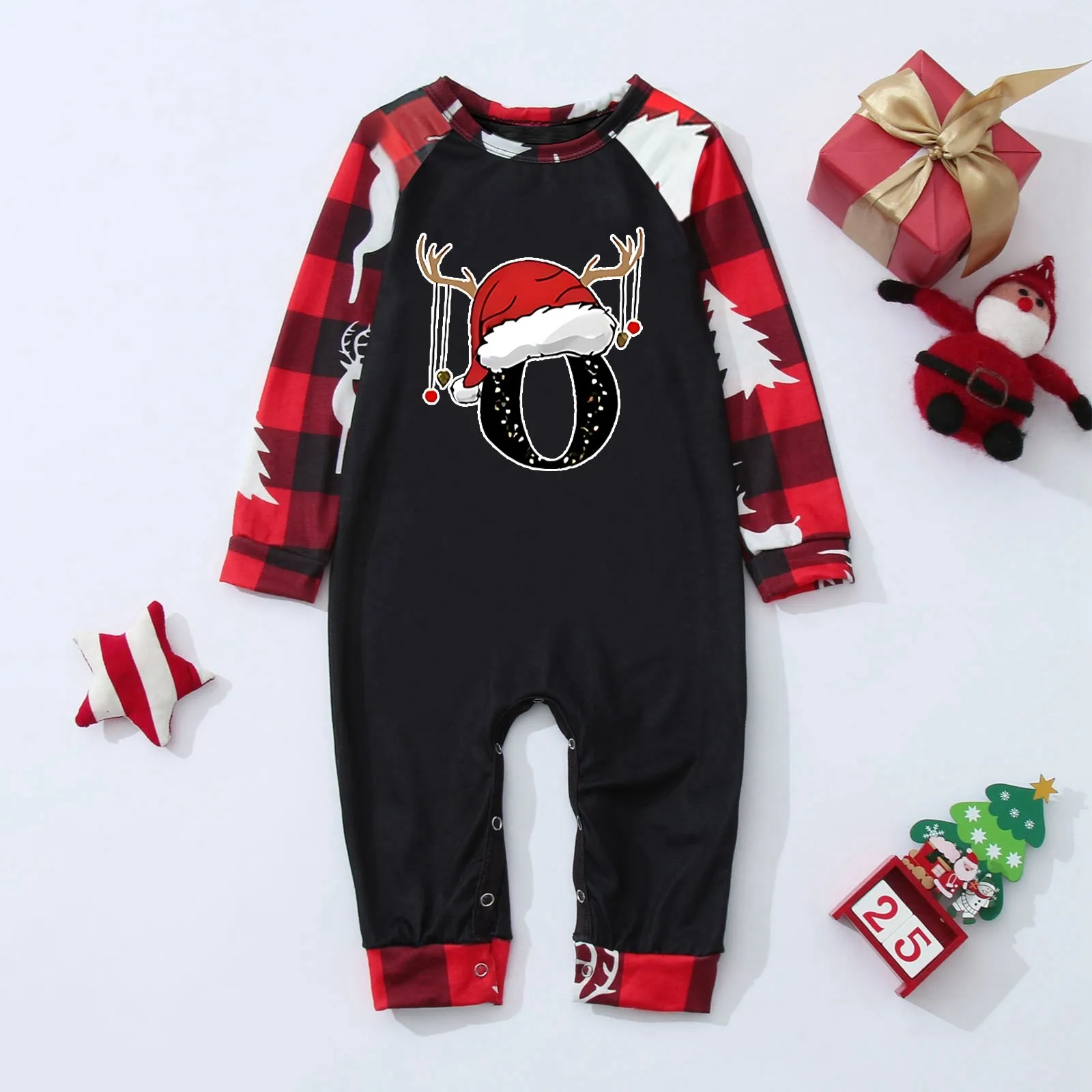 thumbnail image 5 of Conjuntos de pijamas navideños familiares a juego 2025 Pijamas navideños Camisetas Pantalones para adultos Niños Ropa de dormir de 2 piezas Conjuntos de estilo navideño, 5 of 5