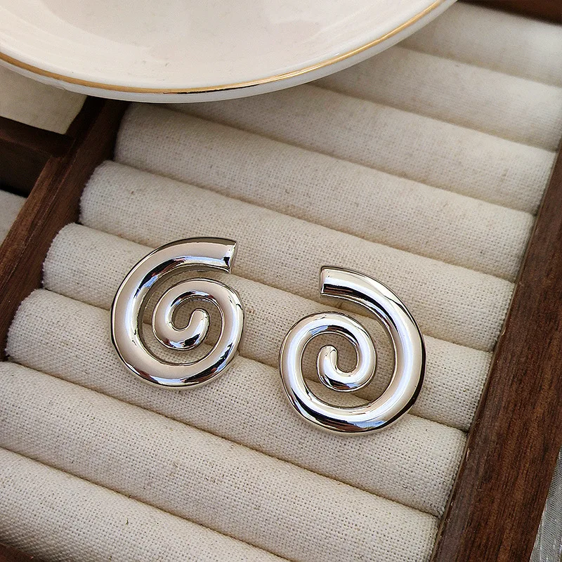Elegant Stainless Steel Metal Spiral Stud Earrings for Women Personalized Texture Attractive Versatile Jewelry Gift