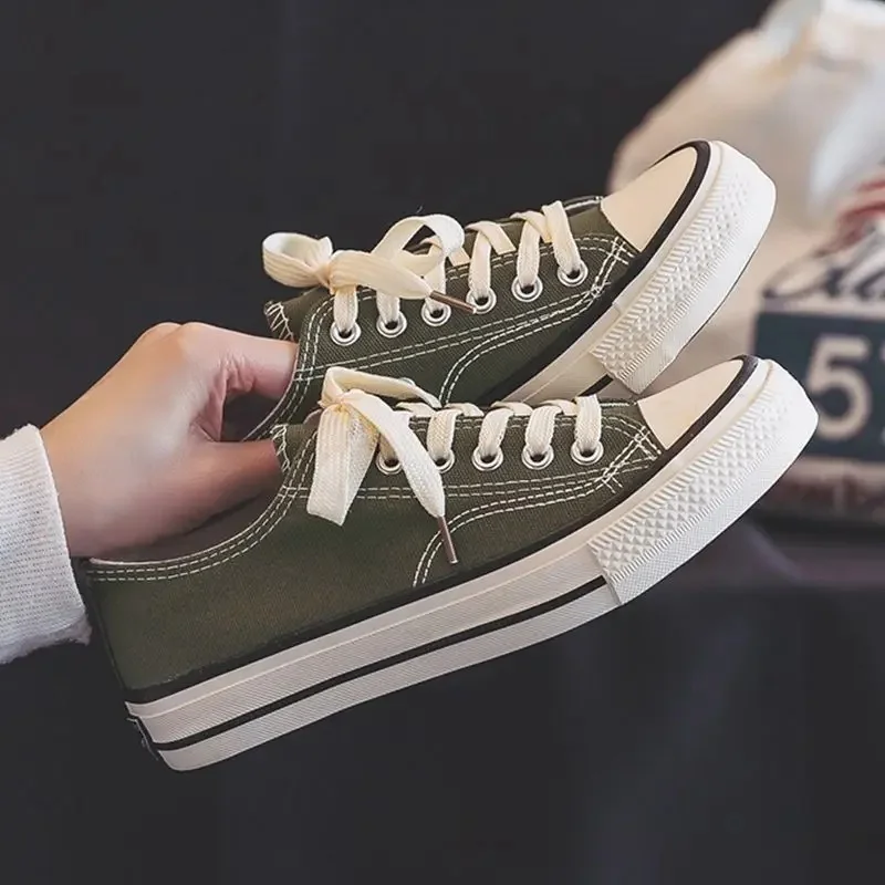 1970s low-cut-olive green