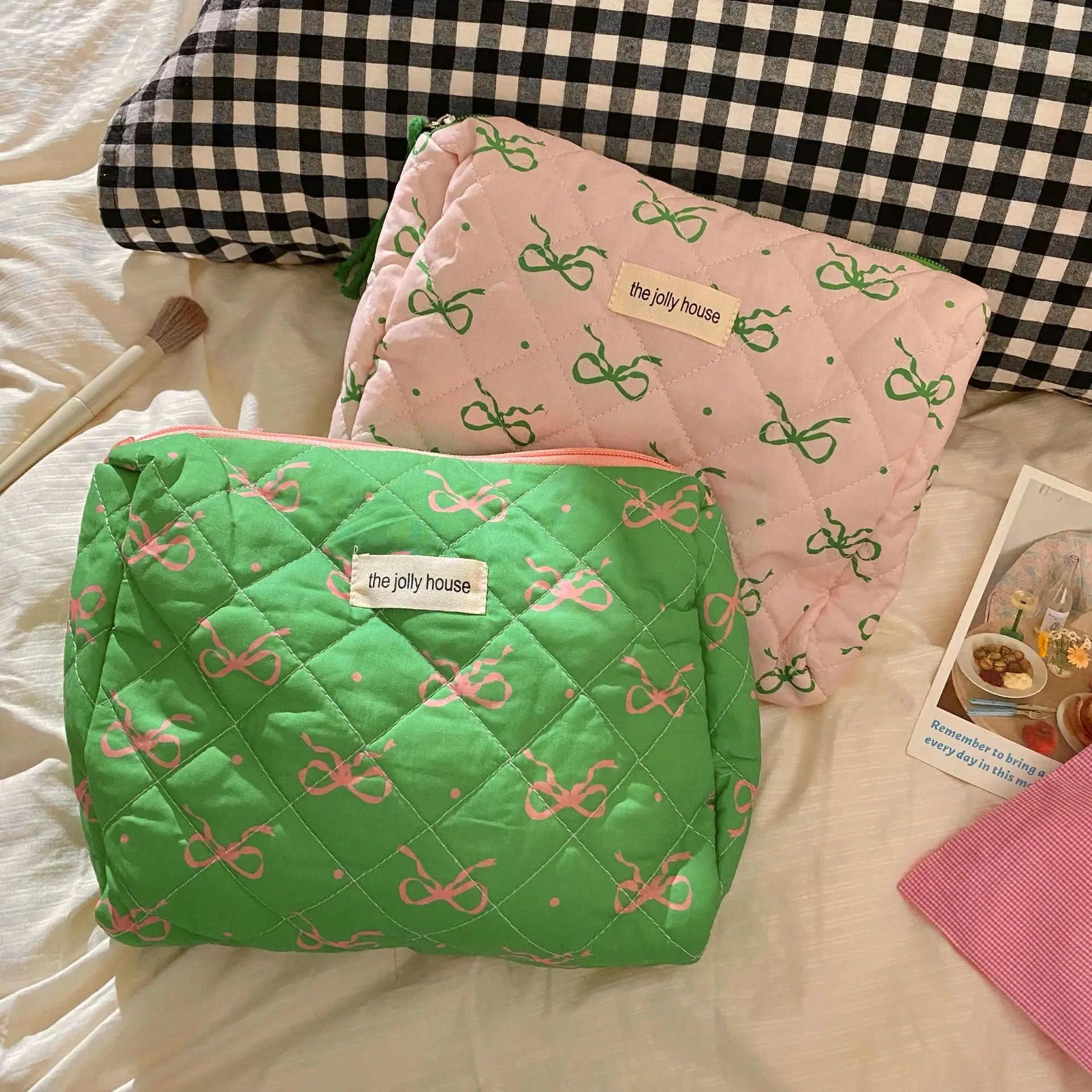 Green Pink Contrasting Bow Makeup Bag Large Capacity Portable Travel Toiletry Bag Storage Bag 5