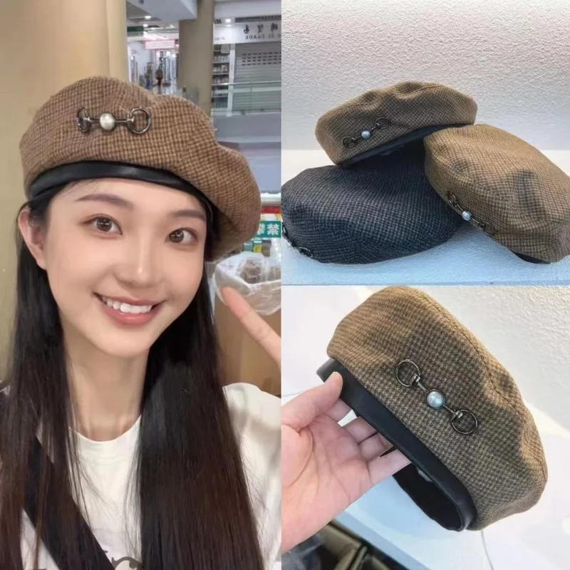 

Fashion Pearl Buckle Design Berets for Women Spring and Autumn Korean Versatile Show Face Small Sweet Cool Retro Painter Hats