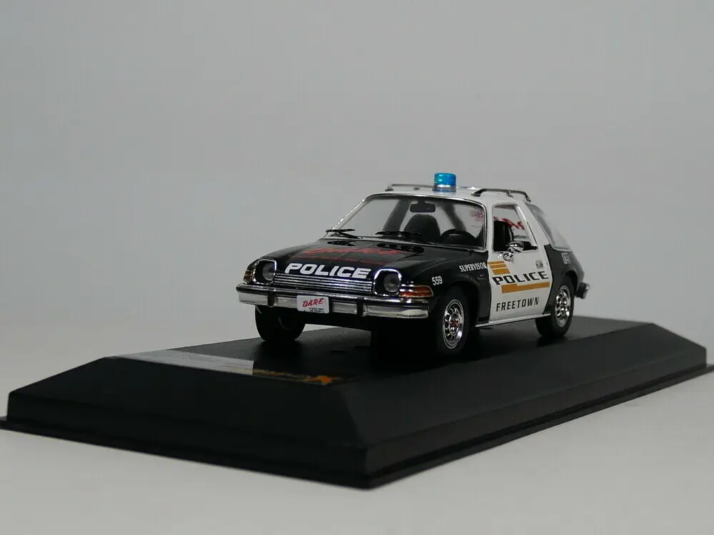 Премиум X 1:43 AMC PACER Фритаун осмеливать полиция 1975 литая модель автомобиля PRD126 |