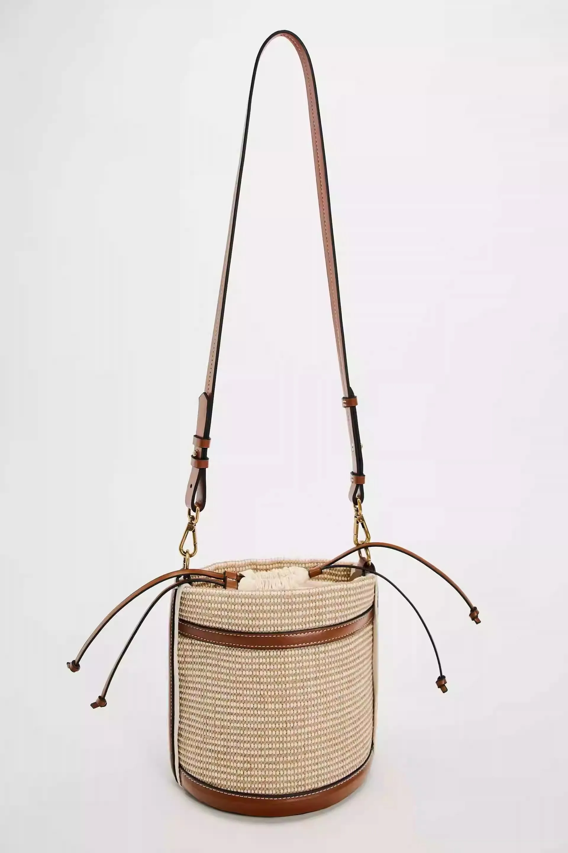 Summer Straw Beach Bag Women Handmade Rattan Woven Shoulder Crossbody Bucket Bags Bohemian Casual Travel Handbag Totes 2024