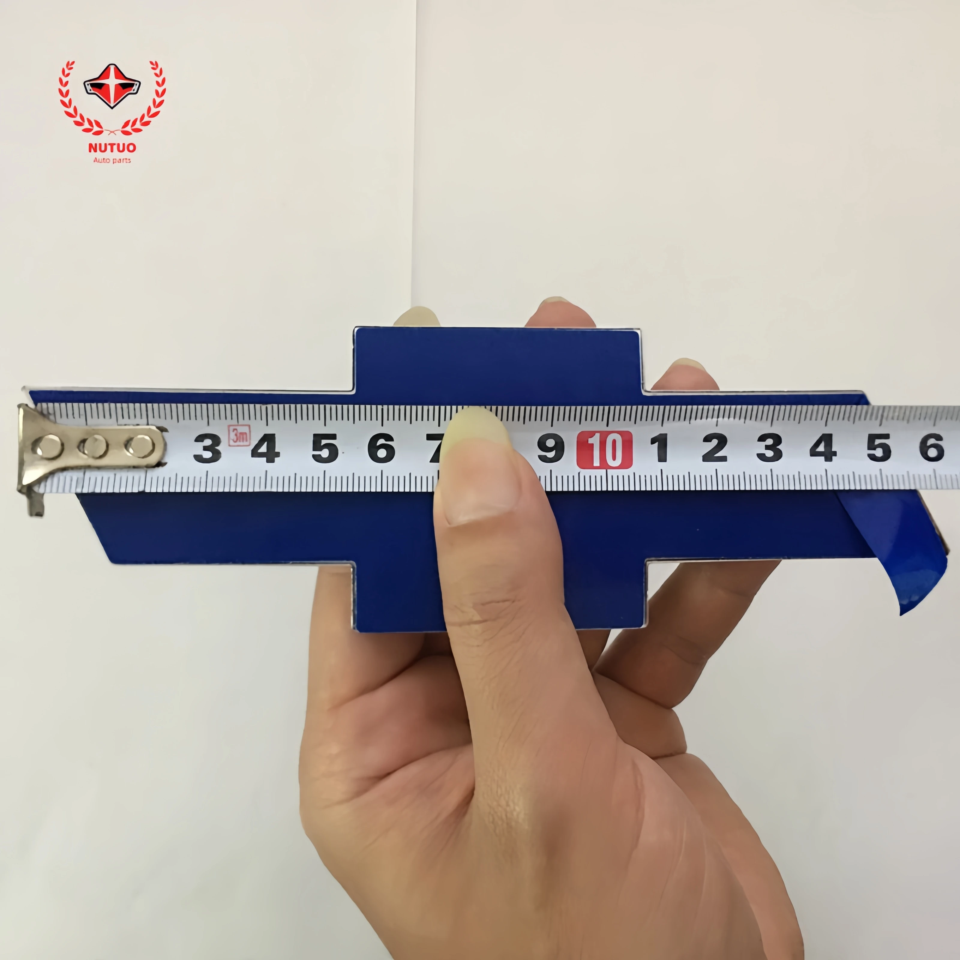 Рисунок 5 - Chevrolet emblem12-17 Malibu xl
