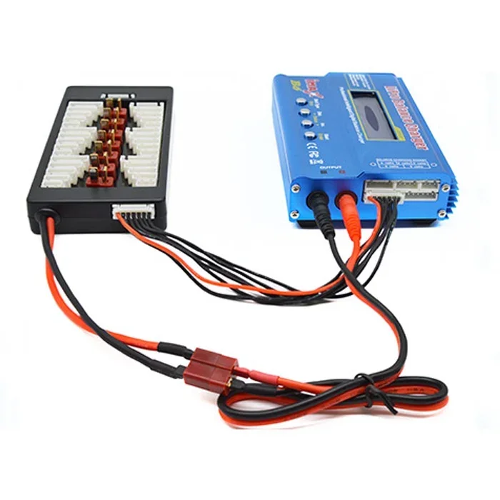 Connecteurs XT30 et XT60 du lot de 8 adaptateurs de batterie pour drone côte à côte.