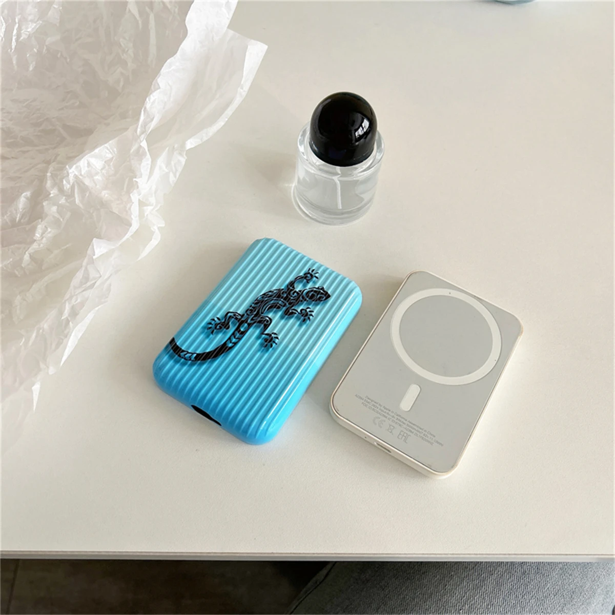For Iphone Powerbank Case External Battery Shockproof Bumper Wireless Magnetic Battery Protective Cover Silicone Case Soft