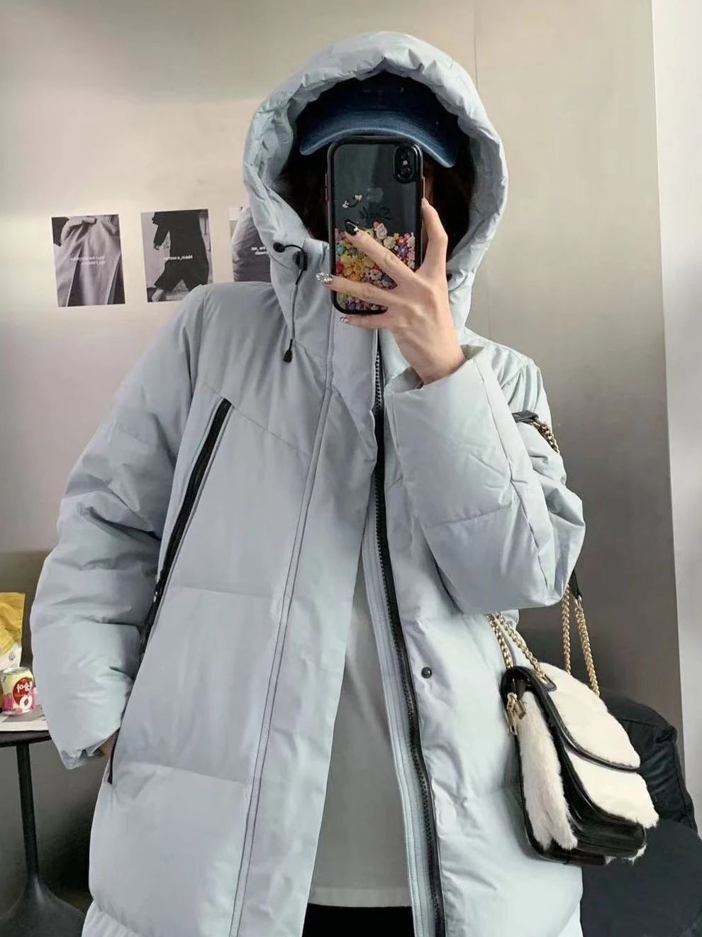 Рисунок 5 - Парная длинная пуховая куртка с