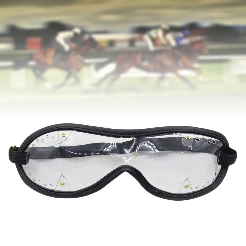 2 lunettes de parachutisme : une lentille bleu clair à reflets réduits et une lentille transparente avec