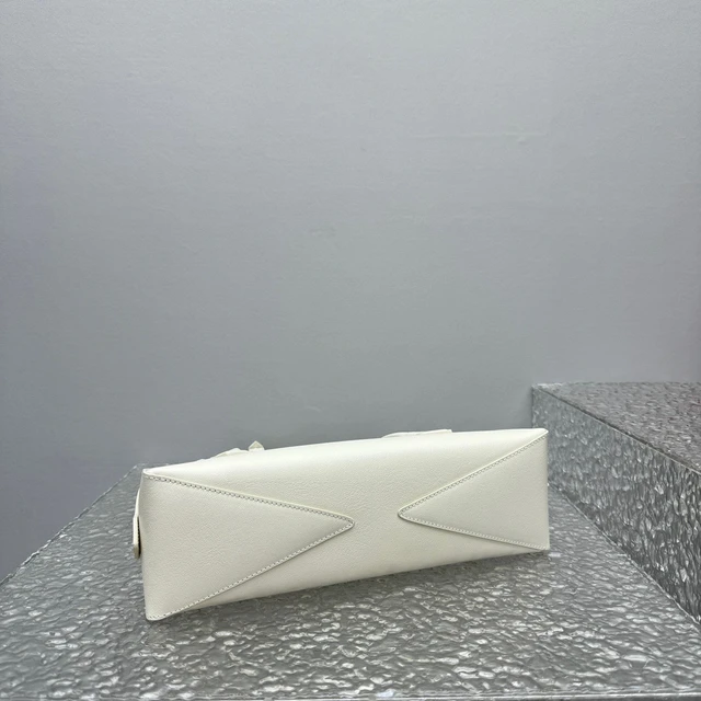 2025 New Genuine Leather Women's Shoulder Bag Large Capacity Cowhide Handbag Long Strip Baguette Bag Female sac à main femme 4