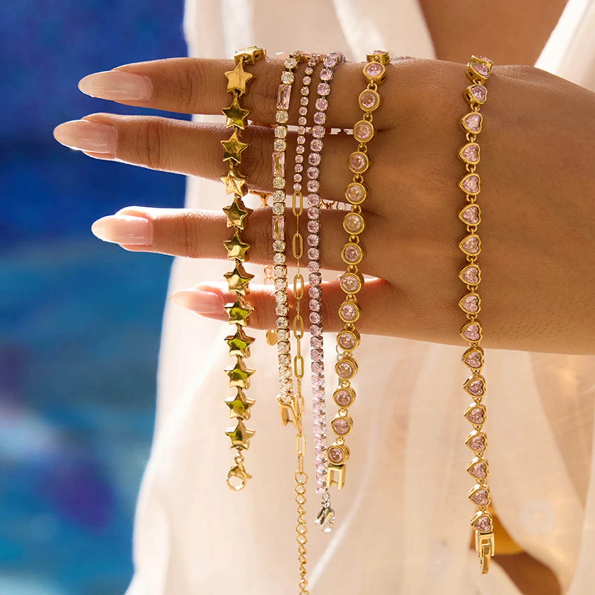 Uworld 18K Gold Color Plated Stainless Steel Smooth Pentagram Zircon Heart Bracelet Women's Jewelry Part